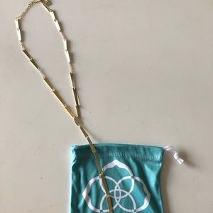 Gail Necklace - Gold